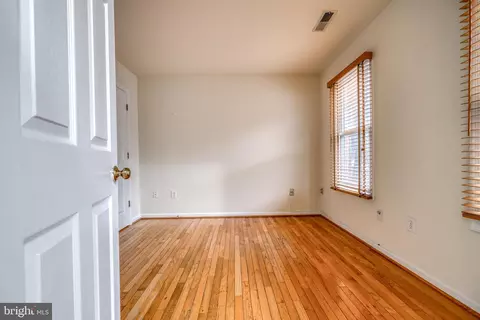 Bedroom - 810 S Charles St, Baltimore, MD 21230 photo 1 of 3