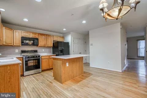 Kitchen - 810 S Charles St, Baltimore, MD 21230 photo 1 of 6