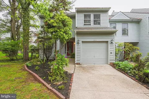 5834 Pimlico Rd, Baltimore, MD 21209