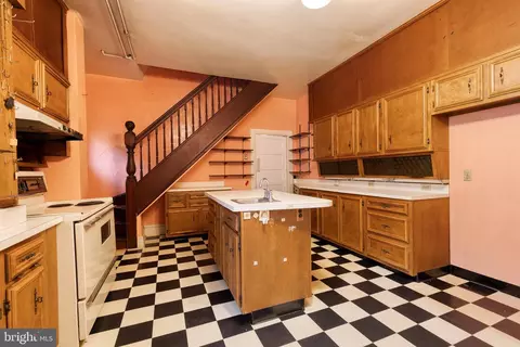 4826 Roland Ave, Baltimore, MD 21210 photo 17
