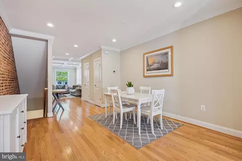 812 S Conkling St, Baltimore, MD 21224 photo 9