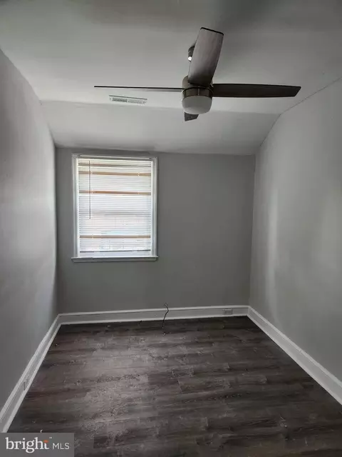 1306 Crofton Rd, Baltimore, MD 21239 photo 9