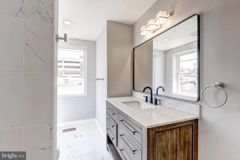 2107 E Madison St, Baltimore, MD 21205 photo 34