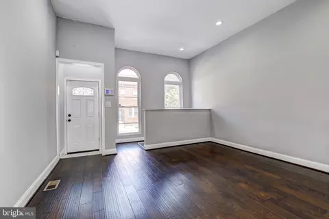 2107 E Madison St, Baltimore, MD 21205 photo 4