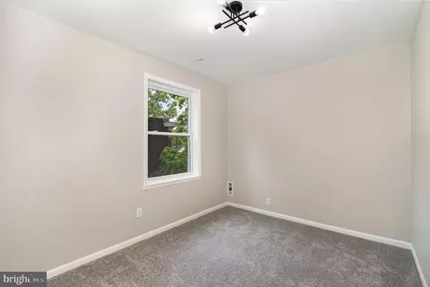 Bedroom - 519 Collins Ave, Baltimore, MD 21229 photo 4 of 7