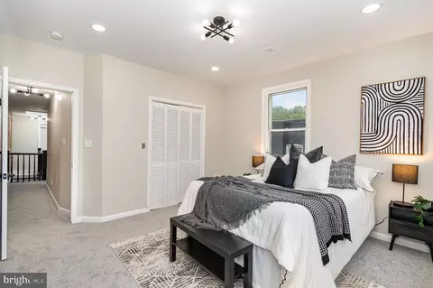 Bedroom - 519 Collins Ave, Baltimore, MD 21229 photo 2 of 7
