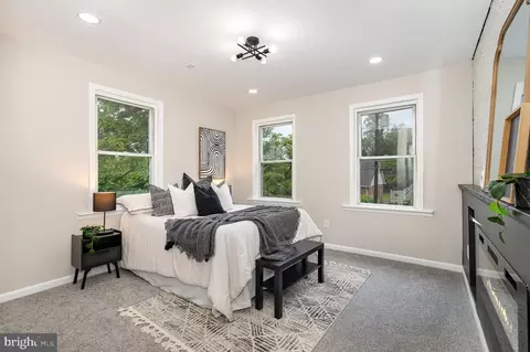 Bedroom - 519 Collins Ave, Baltimore, MD 21229 photo 1 of 7