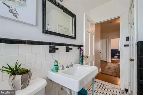 1530 Greendale Rd, Baltimore, MD 21218 photo 17