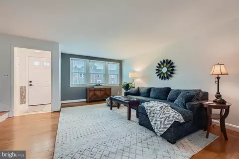 1530 Greendale Rd, Baltimore, MD 21218 photo 6