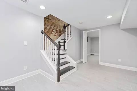 516 W 27th St, Baltimore, MD 21211 photo 13