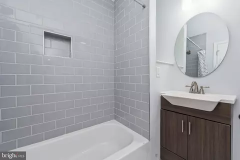 516 W 27th St, Baltimore, MD 21211 photo 18