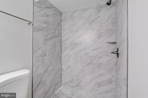 Bath - 3915 Rokeby Rd, Baltimore, MD 21229 photo 5 of 5
