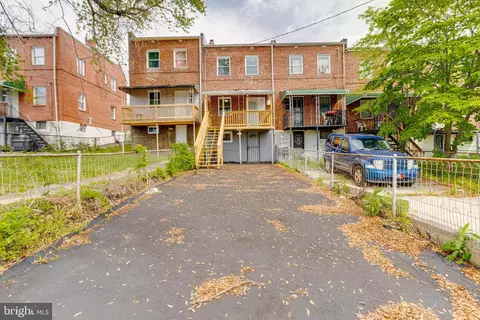 Exterior - 3915 Rokeby Rd, Baltimore, MD 21229 photo 7 of 7