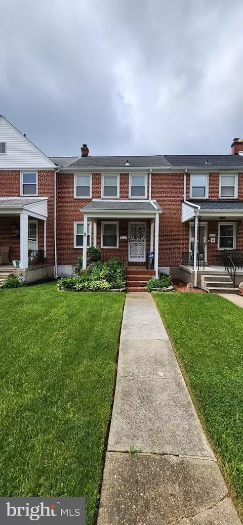 1625 Gleneagle Rd, Baltimore, MD 21239 photo 2