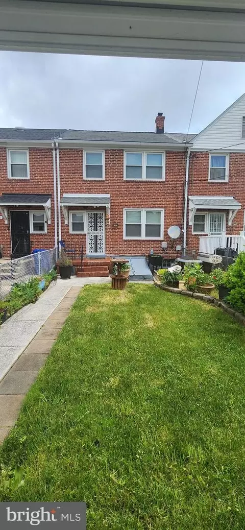 1625 Gleneagle Rd, Baltimore, MD 21239 photo 4