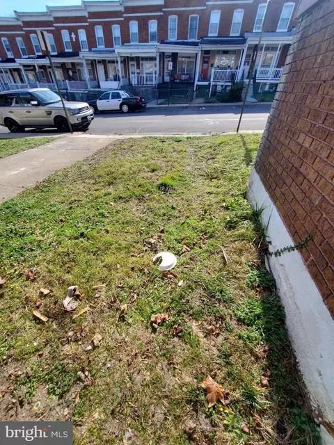 804 Belgian Ave, Baltimore, MD 21218 photo 4