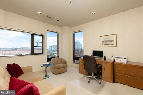 Other - 10 E Lee St #1009, Baltimore, MD 21202 photo 3 of 8
