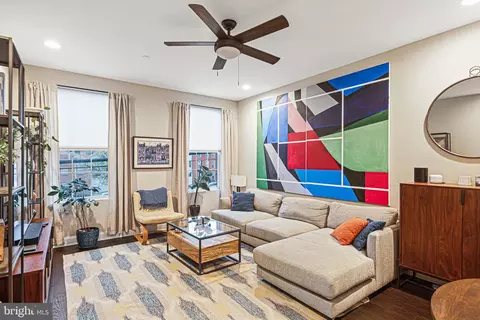 103 W Ropewalk Ln, Baltimore, MD 21230