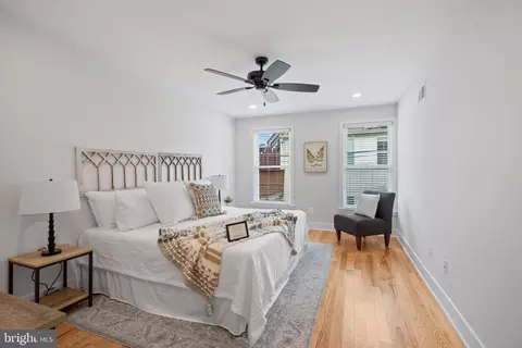 Bedroom - 2810 Odonnell St, Baltimore, MD 21224 photo 3 of 4