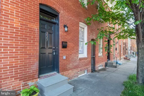 227 N Castle St, Baltimore, MD 21231