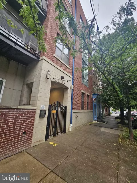 1726 Aliceanna St #308, Baltimore, MD 21231