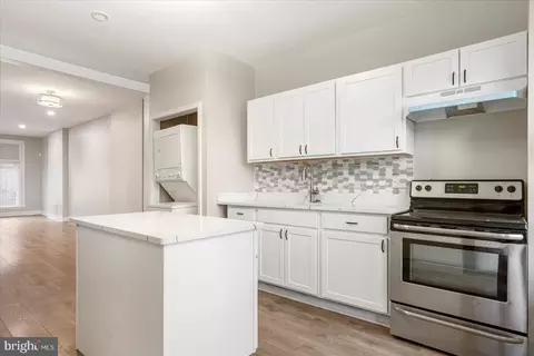1825 N Collington Ave, Baltimore, MD 21213