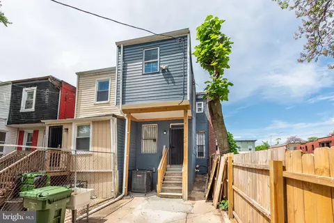 Exterior - 1639 N Wolfe St, Baltimore, MD 21213 photo 2 of 3