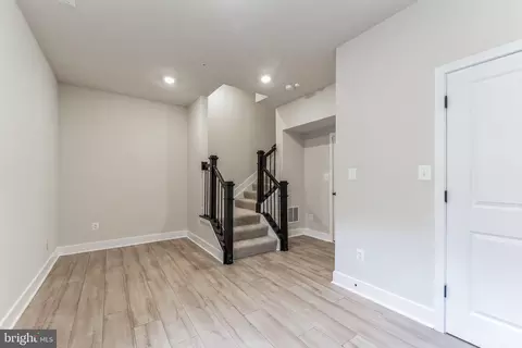 Entry Way - 4207 Laplata Ave, Baltimore, MD 21211 photo 5 of 5