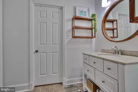 Other - 129 Fireside Cir, Baltimore, MD 21212 photo 8 of 14