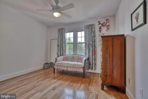 Bedroom - 129 Fireside Cir, Baltimore, MD 21212 photo 6 of 6