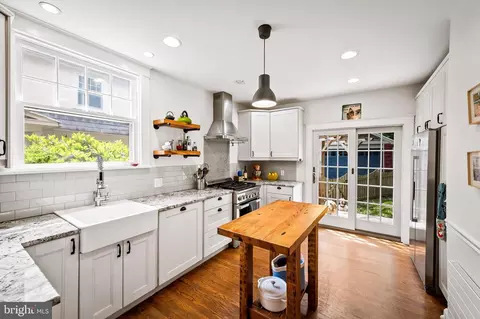 425 Wingate Rd, Baltimore, MD 21210 photo 13