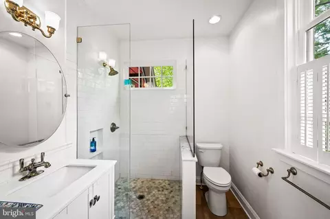 425 Wingate Rd, Baltimore, MD 21210 photo 28