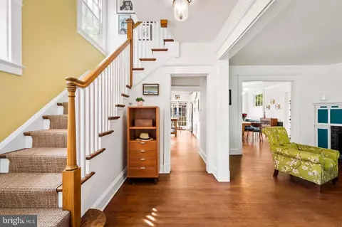 425 Wingate Rd, Baltimore, MD 21210
