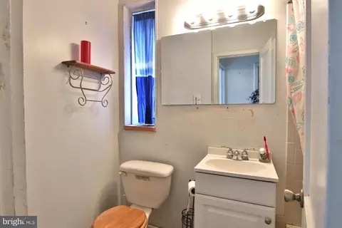 4105 Audrey Ave, Brooklyn, MD 21225 photo 11