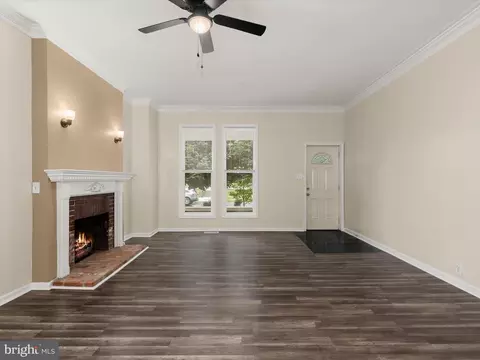 Living - 3339 Windsor Ave, Baltimore, MD 21216 photo 3 of 13