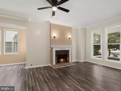 Living - 3339 Windsor Ave, Baltimore, MD 21216 photo 5 of 13