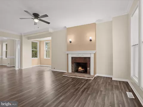 Living - 3339 Windsor Ave, Baltimore, MD 21216 photo 7 of 13