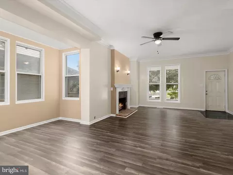 Living - 3339 Windsor Ave, Baltimore, MD 21216 photo 4 of 13