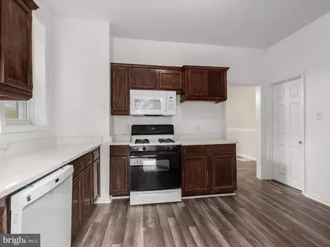 Entry Way - 3339 Windsor Ave, Baltimore, MD 21216 photo 5 of 5