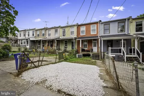 Exterior - 825 Union Ave, Baltimore, MD 21211 photo 5 of 7