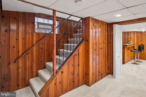Entry Way - 1205 Windemere Ave, Baltimore, MD 21218 photo 3 of 4