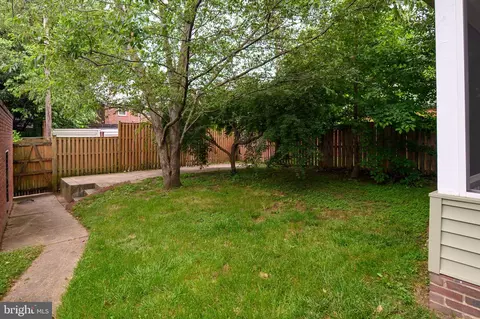 Exterior - 1205 Windemere Ave, Baltimore, MD 21218 photo 6 of 10