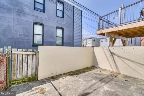 Exterior - 33 E Ostend St, Baltimore, MD 21230 photo 2 of 2