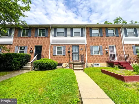 Exterior - 4624 Frederick Ave, Baltimore, MD 21229 photo 1 of 1