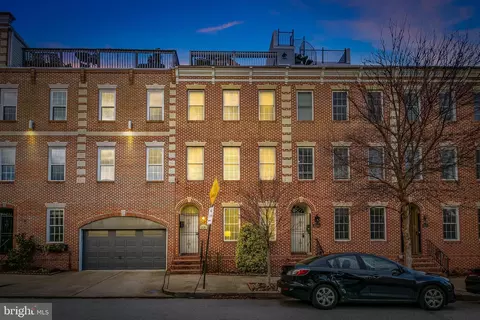 2204 Essex St, Baltimore, MD 21231