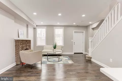 Living - 5 Abington Ave, Baltimore, MD 21229 photo 4 of 5