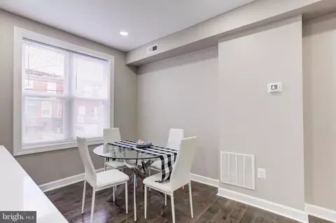 Dining - 5 Abington Ave, Baltimore, MD 21229 photo 1 of 1
