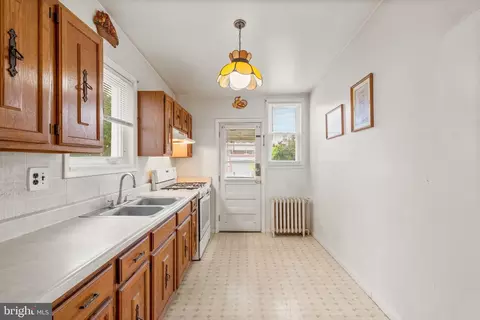 433 Drew St, Baltimore, MD 21224 photo 9