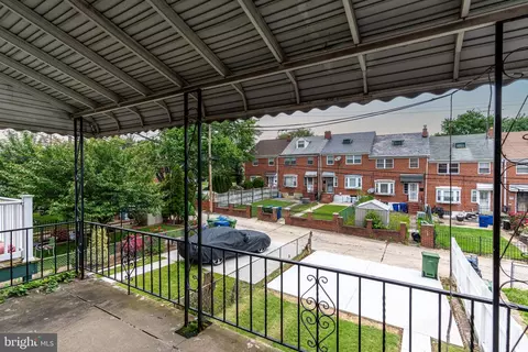 Exterior - 1706 Ingram Rd, Baltimore, MD 21239 photo 4 of 5