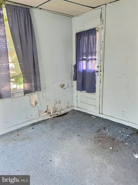 4007 Eldorado Ave, Baltimore, MD 21215 photo 9